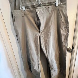 2 Pairs of Colombia Omni-Shield mens pants 40w/32L. Excellent condition
